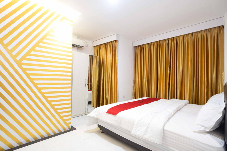 Bedroom 24