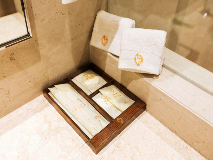 Bathroom 3, The Spark Hotel Apartment, Zhongshan