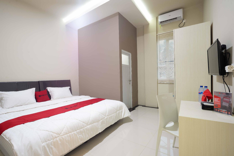Bedroom 23