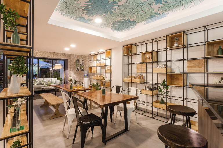 Food & Drinks 5, La Regatta Boutique Residences, District 3