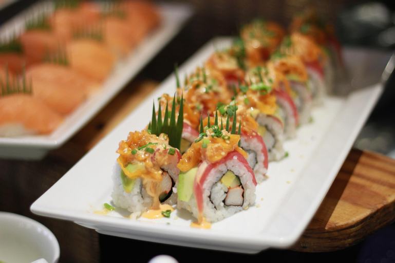 Food & Drinks 23