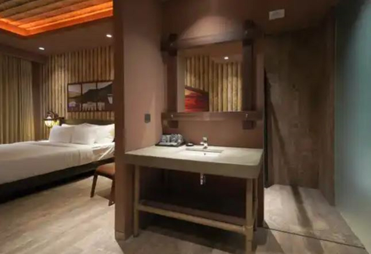 Bathroom 5, Jamboo Kingdom Hotel & Resort, Tulungagung