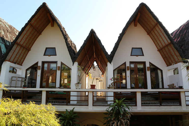 Exterior & Views 2, OYO 1045 Sayang Mama Inn, Lombok