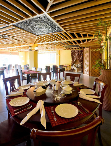 Food & Drinks, Metropole Hotel, Kampala