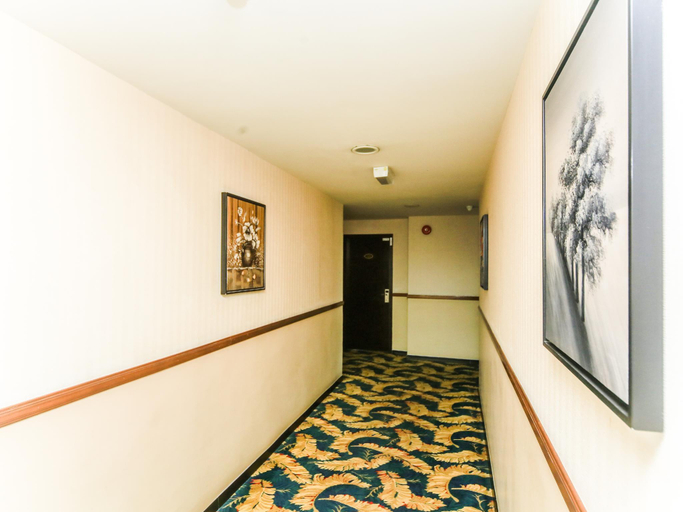 Others 3, Bay Hotel, Lahad Datu