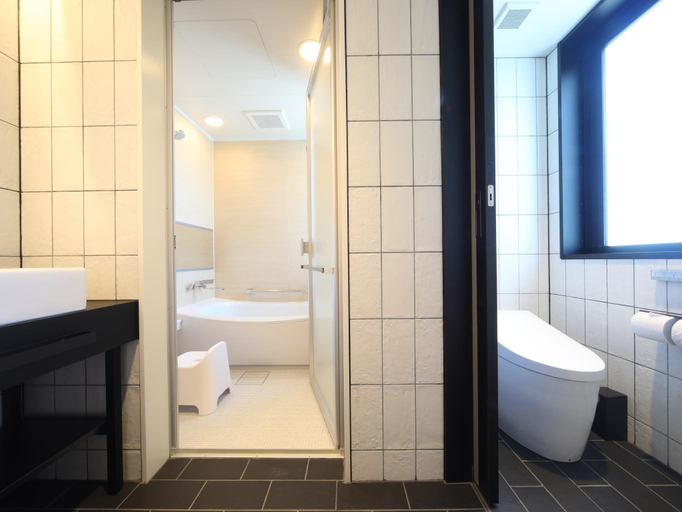 Bathroom 5, hotel androoms Nagoya Sakae, Nagoya