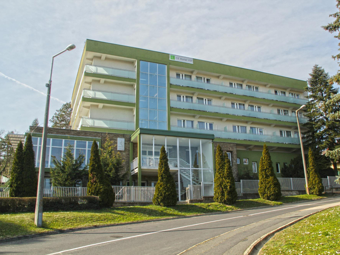 Others 5, CE Quelle Hotel, Hévíz/Keszthely
