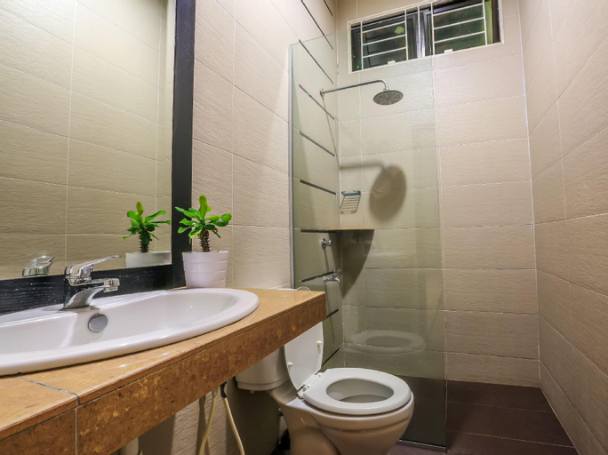 Bedroom 5, ELshape Holiday Home, Alor Gajah