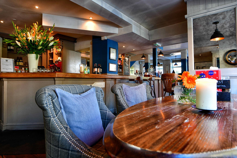 Food & Drinks 5, The Bridge Pub & Rooms, London