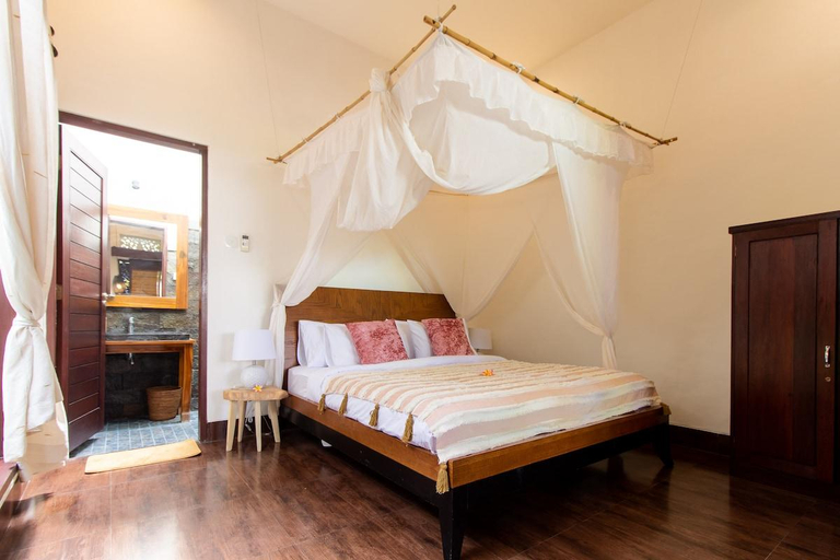 Bedroom 3, CASA PINARAK  1 I 3BR Private Villa in Seminyak, Badung