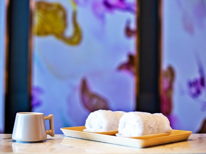 Food & Drinks 5, Lavande Hotels Wuhan Caidiao Changfu Business Center, Wuhan