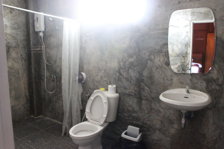 Bathroom, Peisanae Faikeng Resort, Pua