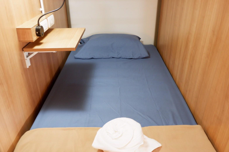 Bedroom 3, Sleep Cafe at Hidee, Ratchathewi