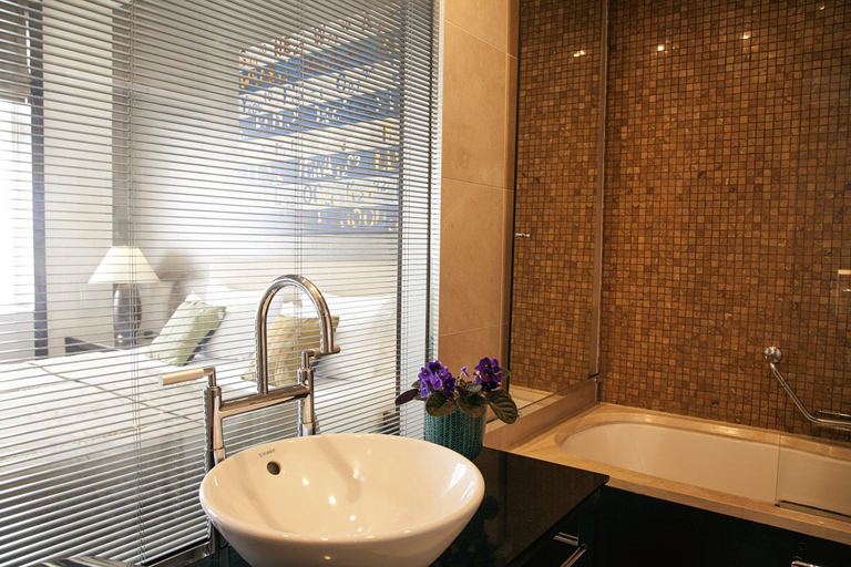 Bathroom 5, Quentin Design Hotel Berlin, Berlin