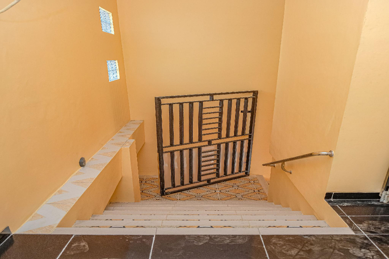 Bathroom 5, Endrayanti Inn Syariah, Yogyakarta