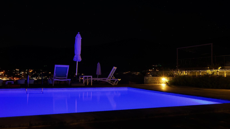 Others 5, Lavender Cove, Peloponnese