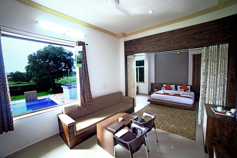 Bedroom 3, Dreams Resort, Udaipur