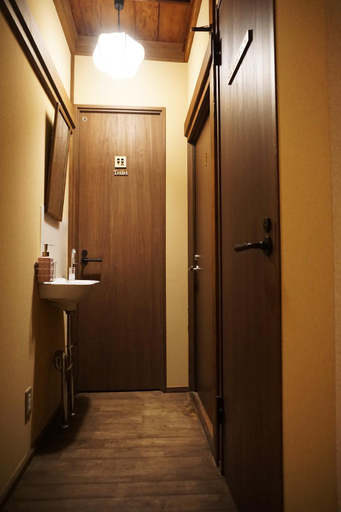 Bathroom 2, Restaurant and Inn Atsushi Kanazawa, Kanazawa