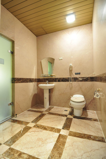 Bathroom 5, KOF Hotel, Taipei City