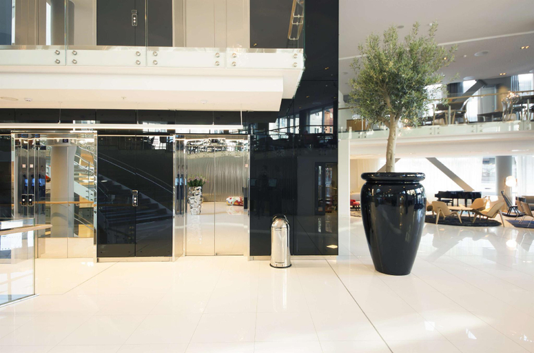 Public Area 3, Scandic Ornen, Bergen