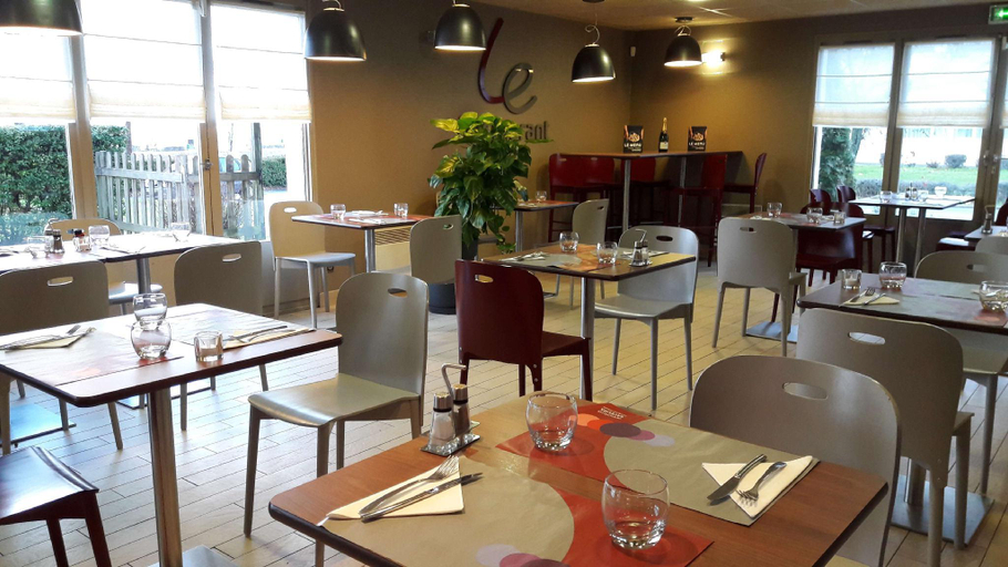 Food & Drinks 3, Campanile Montlucon Saint Victor Hotel, Allier