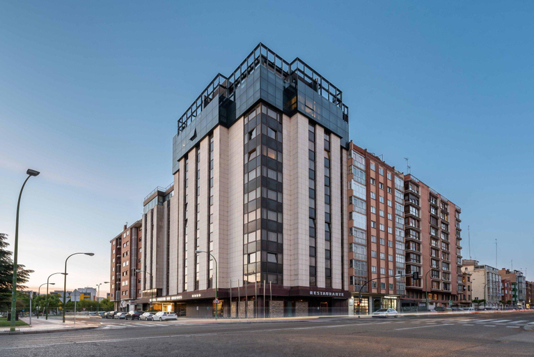 Others 5, Hotel Puerta de Burgos, Burgos