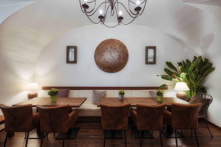 Food & Drinks 5, Hotel Residence Agnes, Praha 7
