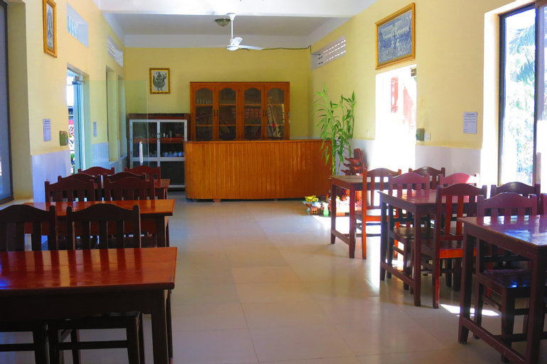 Food & Drinks, Kampot Guesthouse, Kampong Bay