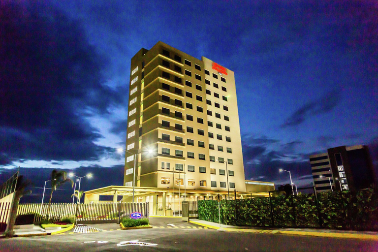 Exterior & Views 1, Hampton Inn & Suites by Hilton Puebla, Ocoyucan
