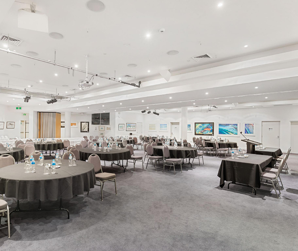 Food & Drinks 5, Oaks Hervey Bay Resort and Spa, Hervey Bay - Pt A