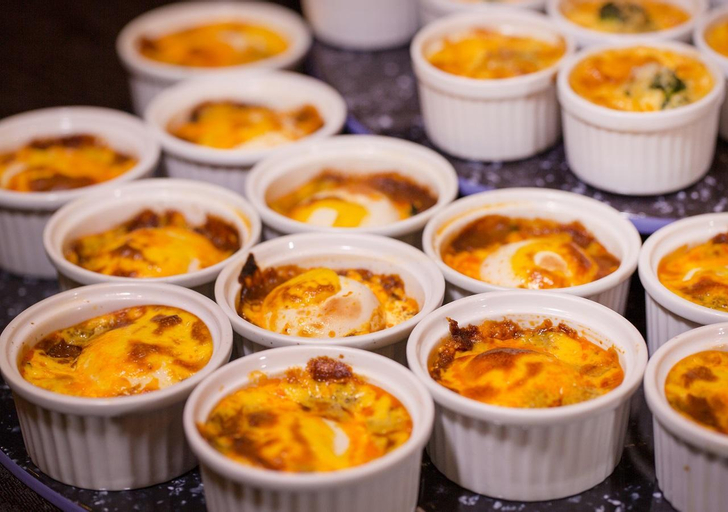 Food & Drinks 23