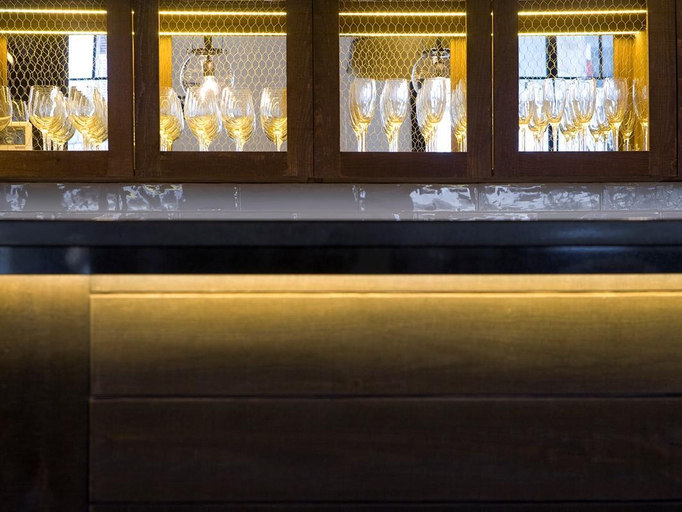 Public Area 2, Praktik Vinoteca, Barcelona