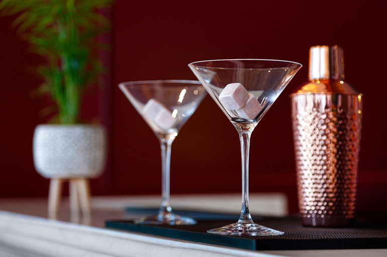 Food & Drinks 13