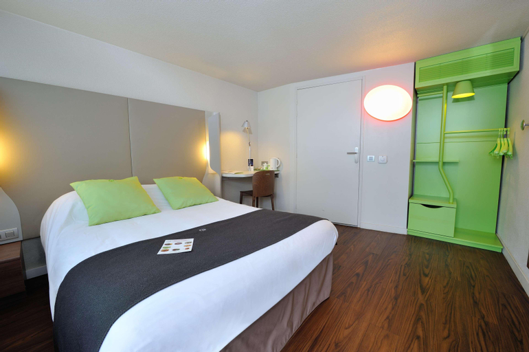 Bedroom 14