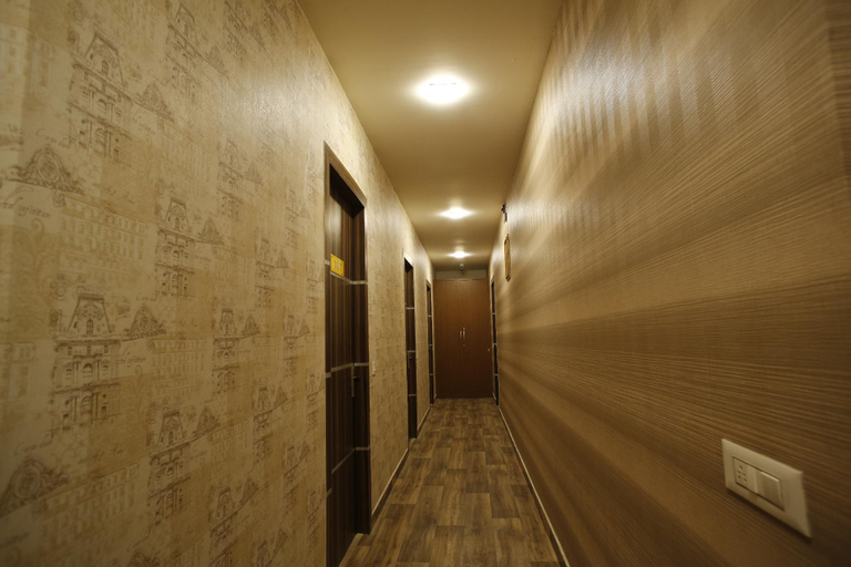 Public Area 2, Hotel L'AVENIR, Rohtak