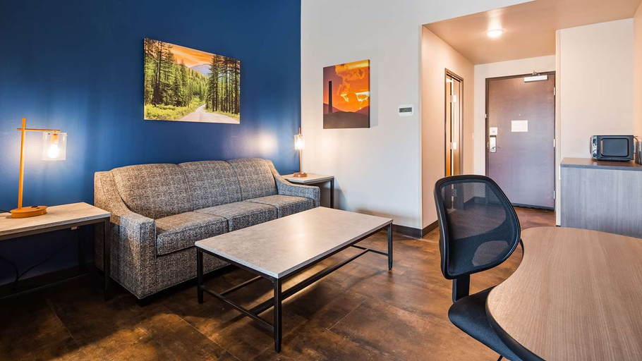 Public Area 2, The Forge Hotel, BW Signature Collection, Deer Lodge