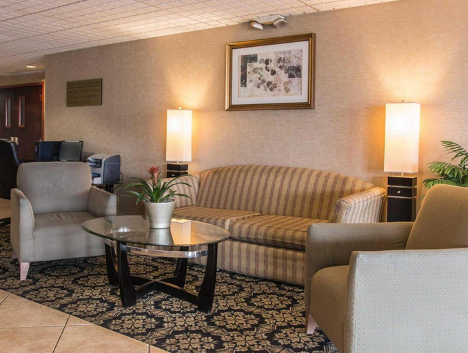 Public Area 2, Quality Inn University, Ingham