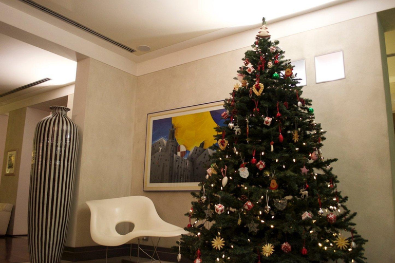 Public Area 4, Hotel Colombia, Milano