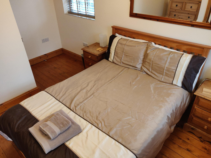 Bedroom 2, Courtyard Cottage - Great Paxton, Cambridgeshire