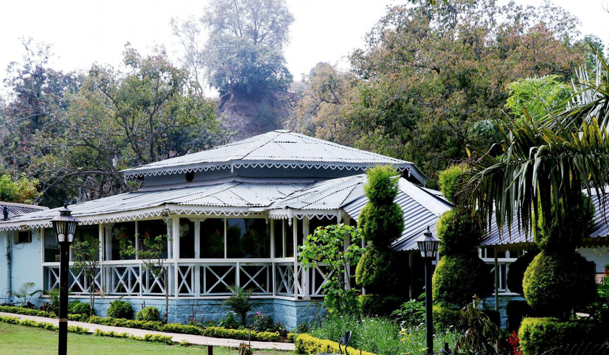 Food & Drinks 5, Greendale Resort, Hoshangabad