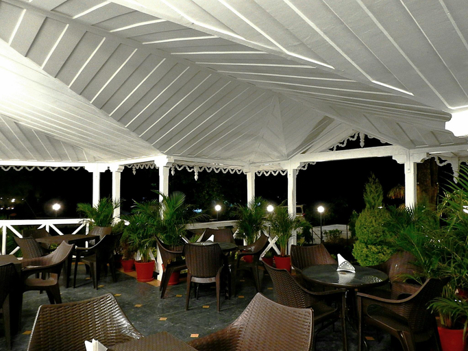Food & Drinks 4, Greendale Resort, Hoshangabad