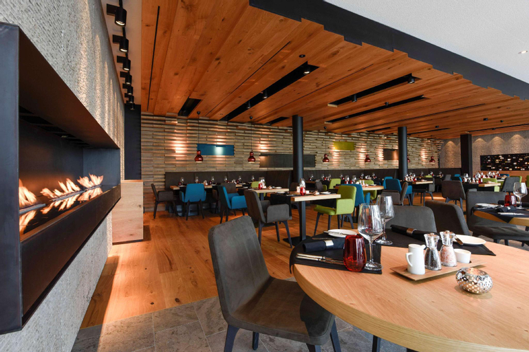 Food & Drinks 5, HERMITAGE Lake Lucerne - Beach Club & Lifestyle Hotel, Luzern