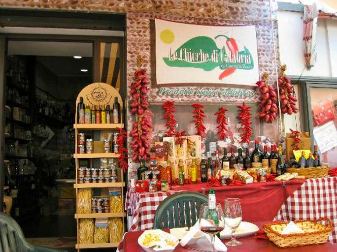 Food & Drinks 5, Italian charm, modern elegance in Pizzo, Vibo Valentia