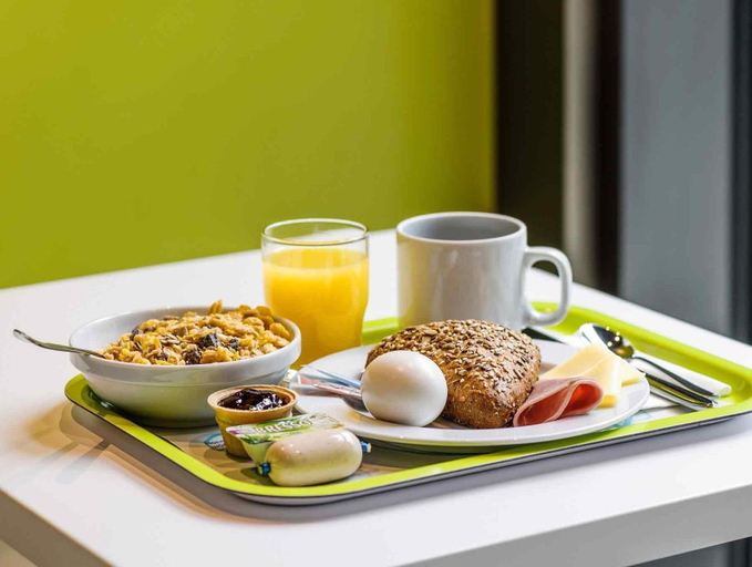 Food & Drinks 2, ibis budget Nurnberg Tennenlohe, Erlangen