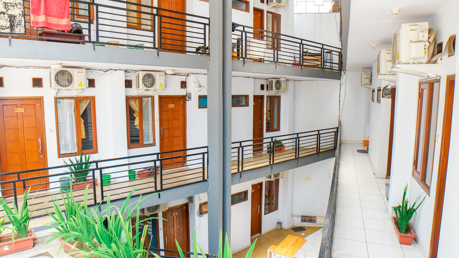 Others 5, Cigadung Guest House, Bandung