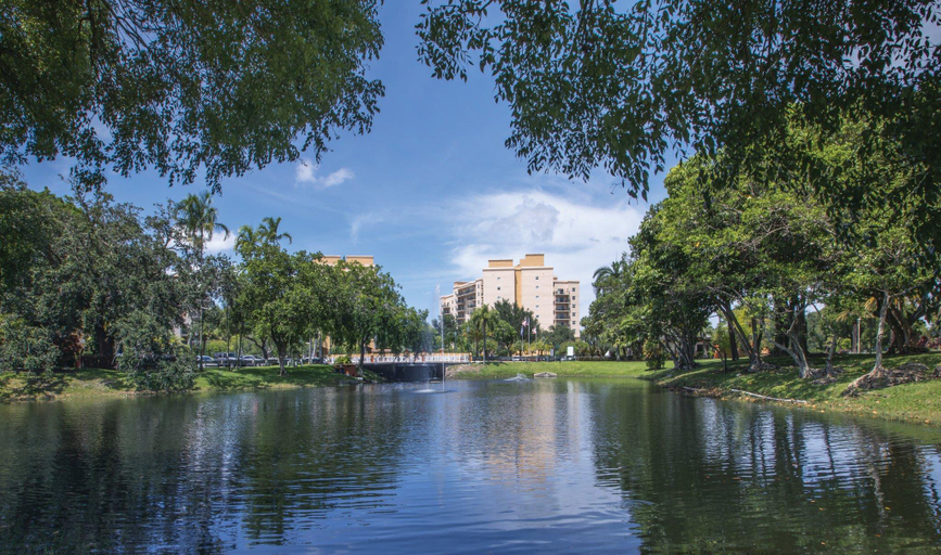 Others 5, Wyndham Palm Aire, Broward