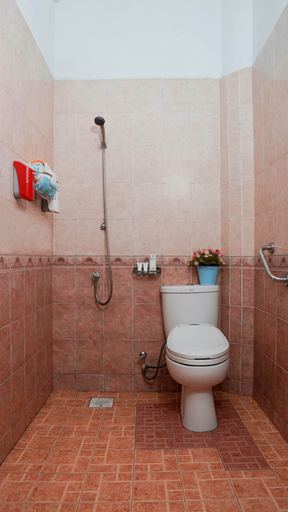 Bathroom 5, Ersha Hotel, Banjarmasin