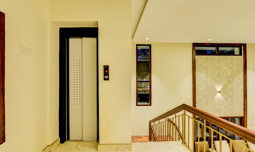 Public Area 3, Itsy Hotels Mirra, Chennai