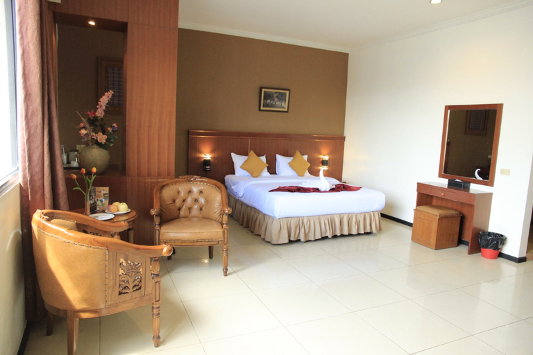 Bedroom 8