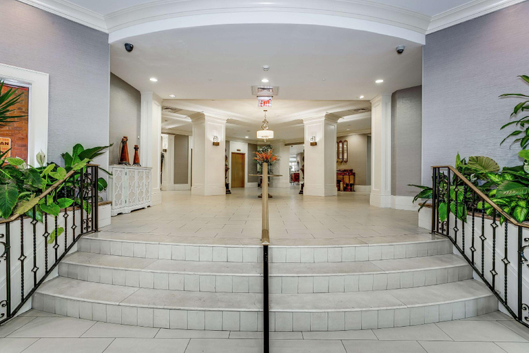Public Area 2, Hampton Inn & Suites Mobile- Downtown Historic District, Mobile